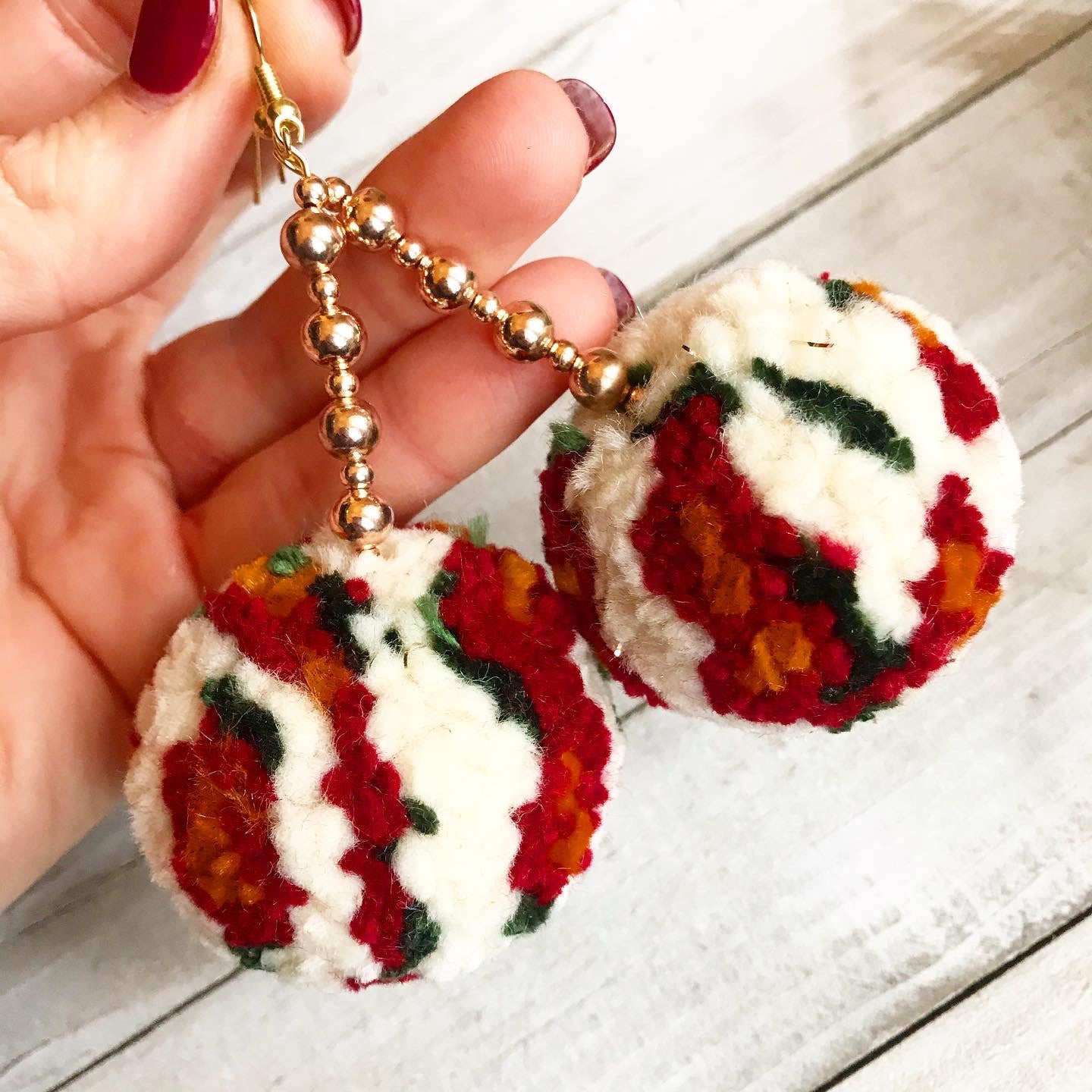 Poinsettia Pom Poms