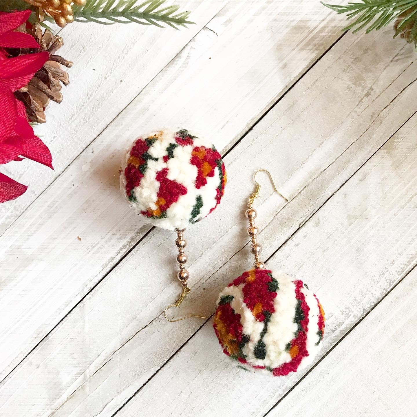 Poinsettia Pom Poms