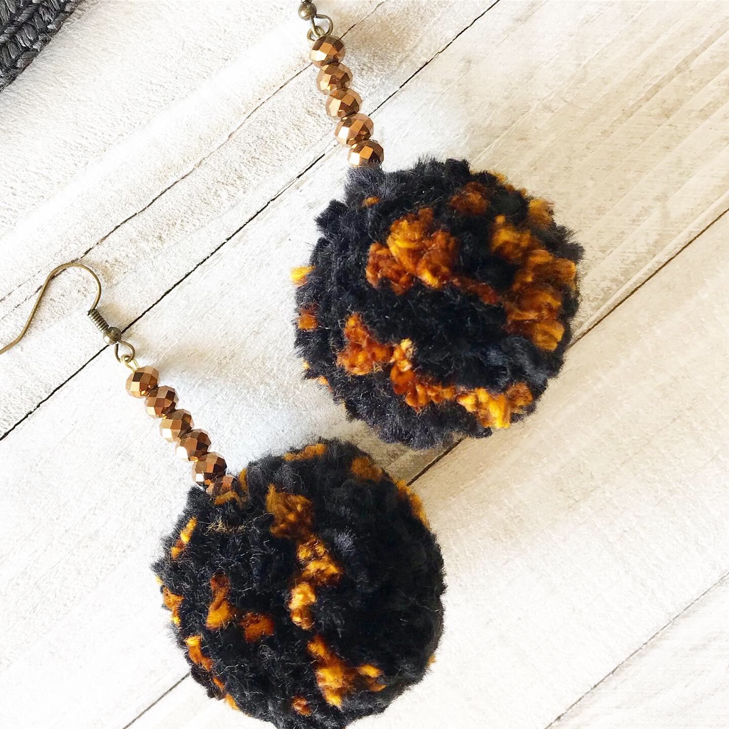 "Kitty" Leopard Poms