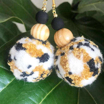 "Kitty" Leopard Poms